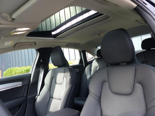 Volvo S90 B4 Plus Bright