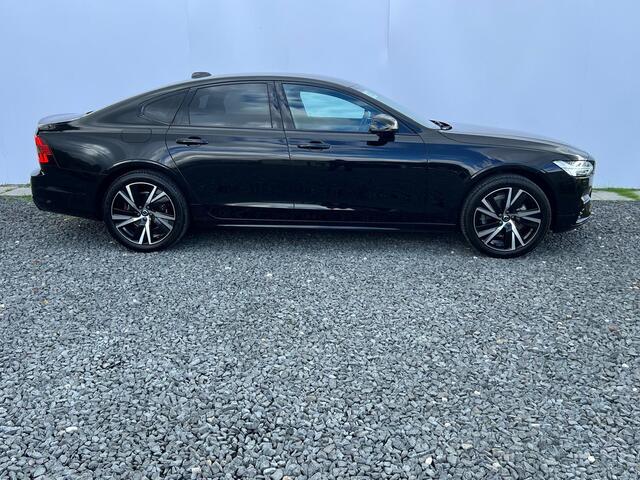 Volvo S90 2.0 B4 Ultimate Automaat - Leder - Memorystoelen - Stoelverwarming - Full-Led HighBeam Koplampen - Parkeerhulp voor + achter met Camera - DAB+