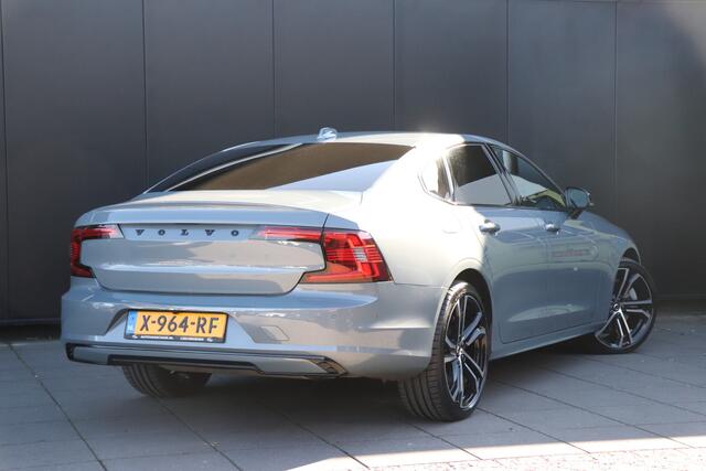 Volvo S90 2.0 B5 Ultimate Dark ( NW PRIJS: 76K) | LEDER | MEMORY | STOEL/STUURVERW. | H&K | HEAD-UP | SCHUIFDAK | 360° CAMERA | NAVI | CRUISE |