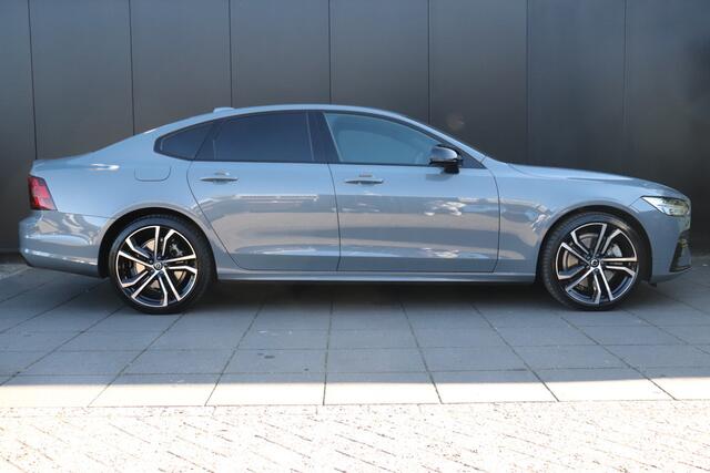 Volvo S90 2.0 B5 Ultimate Dark ( NW PRIJS: 76K) | LEDER | MEMORY | STOEL/STUURVERW. | H&K | HEAD-UP | SCHUIFDAK | 360° CAMERA | NAVI | CRUISE |