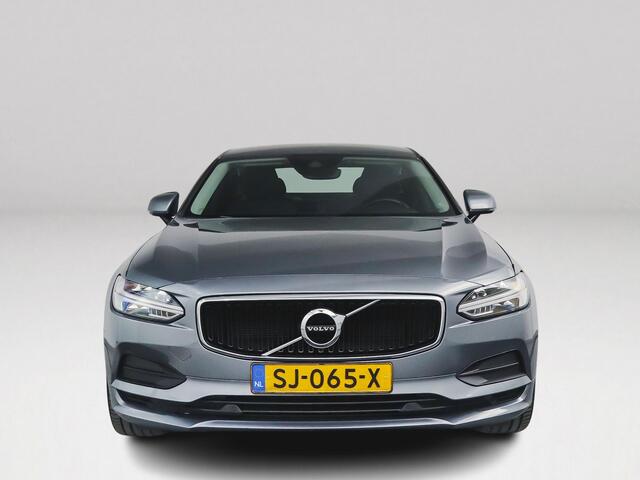 Volvo S90 T4 Aut. Momentum+ | Stoelverwarming | Apple Carplay | Pilot Assist