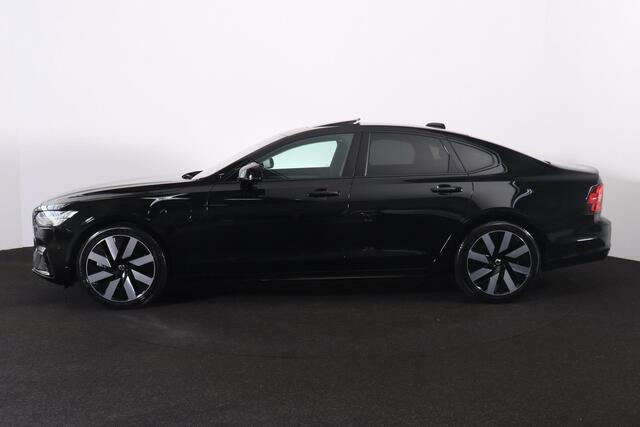 Volvo S90 T8 AWD Ultra Dark - LONG RANGE - IntelliSafe Assist & Surround - 360º Camera - Harman/Kardon audio - Adaptieve LED koplampen - Verwarmde voorstoelen, stuur & achterbank - Parkeersensoren voor & achter - Elektr. bedienb. voorstoelen met geheugen - Head up 
