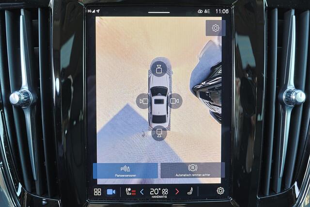 Volvo S90 T8 AWD Ultra Dark - LONG RANGE - IntelliSafe Assist & Surround - 360º Camera - Harman/Kardon audio - Adaptieve LED koplampen - Verwarmde voorstoelen, stuur & achterbank - Parkeersensoren voor & achter - Elektr. bedienb. voorstoelen met geheugen - Head up 