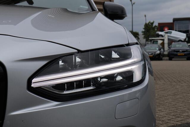 Volvo S90 T8 AWD R-Design | Luchtvering | Schuif/kantel-dak | Gelaagd Glas | 360 Camera | Elektr. trekhaak |