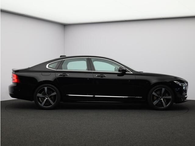Volvo S90 2.0 T4 Inscription Head-Up Display / Stoelmassage / Stoelventilatie / Stuurwiel-, stoel- & achterbankverwarming / Elektr. stoelverstelling / 19 Inch / DAB /