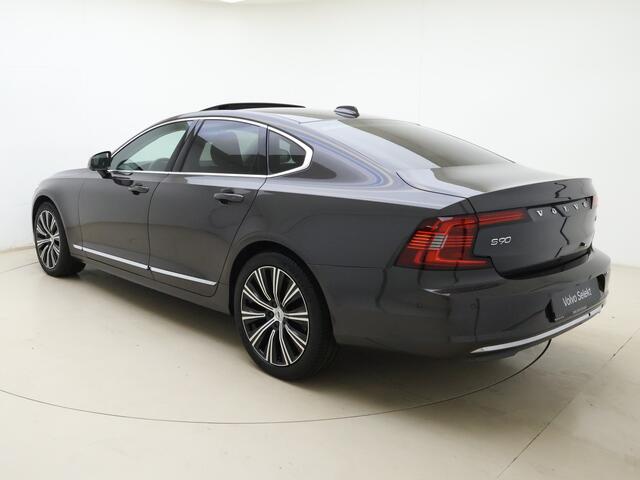 Volvo S90 B4 211pk Ultimate Bright / Luchtvering / Bowers&Wilkins Audio / Massage / Dubbel Glas / Schuif-/kanteldak / Head-Up / Ventilatie / El. Trekhaak / Full-LED / 360 Camera / 19'' /