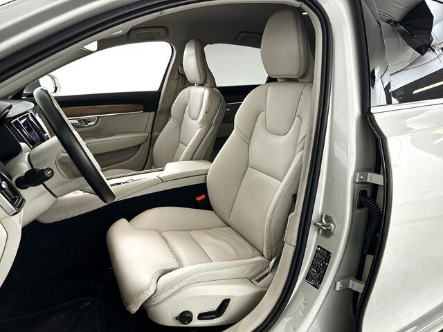 Volvo S90 B4 Momentum Business | Parkeercamera | Stoel- en Stuurverwarming | Trekhaak | Google infotainment