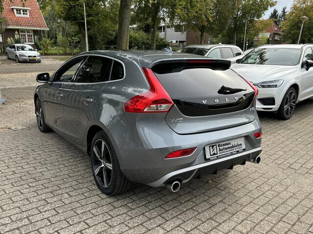 Volvo V40 1.5 T3 Polar+ Sport Panorama Harman Kardon Keyless