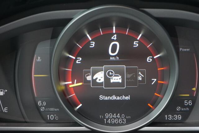 Volvo V40 T2 Nordic+ | Nieuw Binnen | Full Led | Standkachel | Stoelverwarming | Verwarmbare voorruit | Styling Pack |