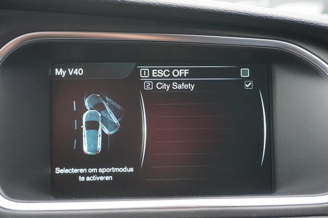 Volvo V40 T2 Nordic+ | Nieuw Binnen | Full Led | Standkachel | Stoelverwarming | Verwarmbare voorruit | Styling Pack |