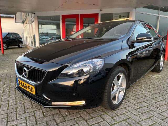 Volvo V40 T3 150PK Momentum Winterpakket/BLUETHOOTH/DEALER ONDERHOUDEN