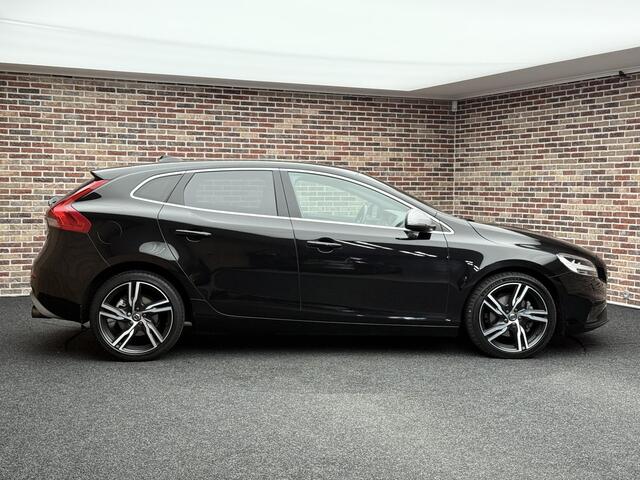 Volvo V40 2.0 T2 R-Design Camera | Stoelverwarming | Led | gechipt 190pk