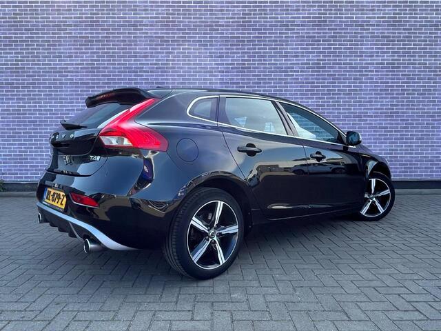 Volvo V40 T4 190pk R-Design | Navi | Stoelverwarming | Park Assist | High Performance Audio | Cruise Control | Bluetooth | 17" LM | Dealer Onderhouden