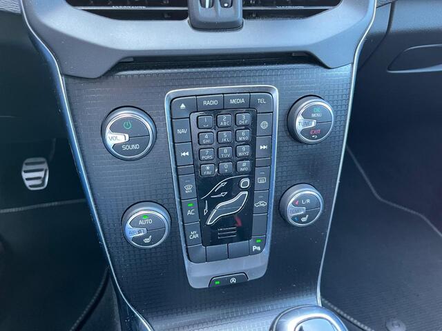 Volvo V40 T4 190pk R-Design | Navi | Stoelverwarming | Park Assist | High Performance Audio | Cruise Control | Bluetooth | 17" LM | Dealer Onderhouden
