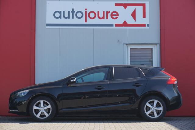 Volvo V40 2.0 D2 Momentum | Cruise Control | Navigatie | LM |