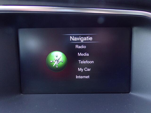 Volvo V40 2.0 T2 Nordic+ Navi Internet Trekhaak NAP!