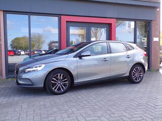 volvo-v40-2.0-t2-nordic+-navi-inter