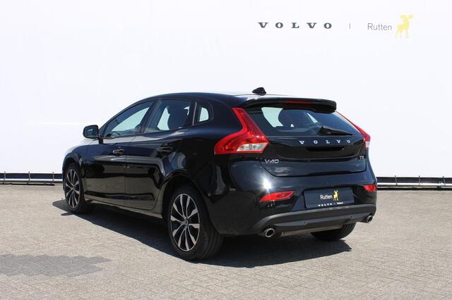 Volvo V40 T3 152PK Automaat Dynamic Edition Dealer onderhouden / Zwarte hemel / Standkachel / Navigatie / 17" lichtmetalen velgen / Cruise Control /