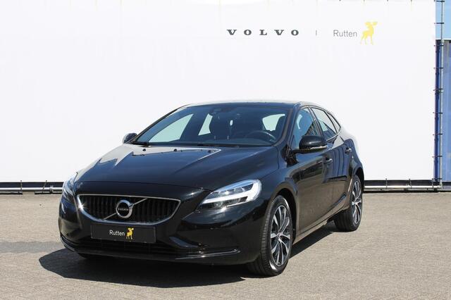 Volvo V40 T3 152PK Automaat Dynamic Edition Dealer onderhouden / Zwarte hemel / Standkachel / Navigatie / 17" lichtmetalen velgen / Cruise Control /