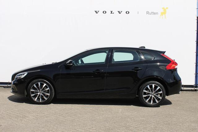 Volvo V40 T3 152PK Automaat Dynamic Edition Dealer onderhouden / Zwarte hemel / Standkachel / Navigatie / 17" lichtmetalen velgen / Cruise Control /
