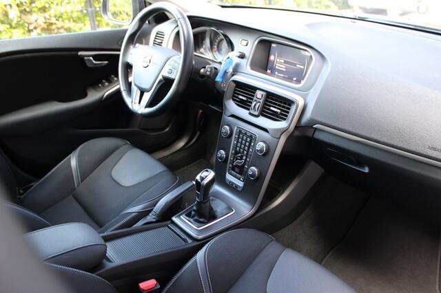 Volvo V40 2.0 D2 Edition