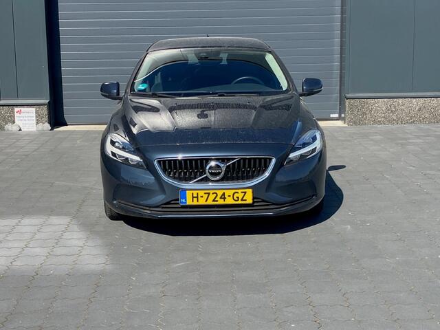 Volvo V40 1.5 T2 Polar+ AUTOMAAT LED DAB STOELVERWARMING