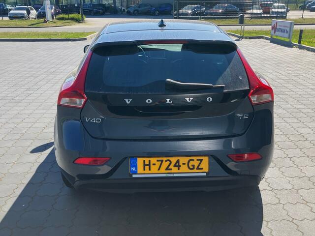 Volvo V40 1.5 T2 Polar+ AUTOMAAT LED DAB STOELVERWARMING