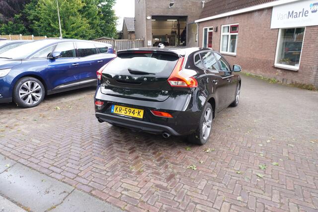 Volvo V40 2.0 T3 Momentum STOELVERWARMING NAVI CLIMA