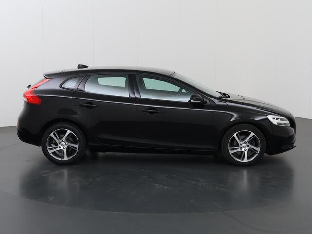 Volvo V40 2.0 T2 Inscription | Lederen Bekleding | Navigatie | Stoelverwarming | Parkeercamera |