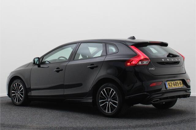 Volvo V40 1.5 T2 Momentum Automaat LED, Navigatie, Stoelverwarming, Cruise, Climate, PDC