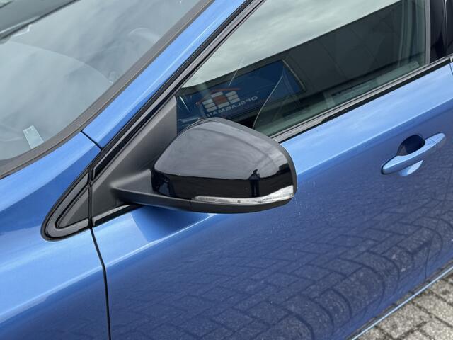 Volvo V40 1.5 T3 Automaat Polar+ Sport Standkachel | Panoramadak | Keyless Entry | Premium Sound