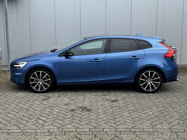 Volvo V40 1.5 T3 Automaat Polar+ Sport Standkachel | Panoramadak | Keyless Entry | Premium Sound