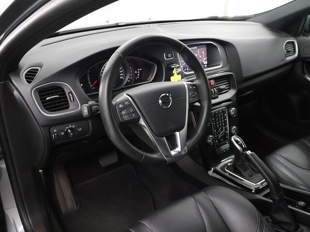 Volvo V40 1.5 T3 Inscription | Trekhaak | Navigatie | Parkeercamera | Full led Koplampen | Stoelverwarming | Cruise Control | Leder |
