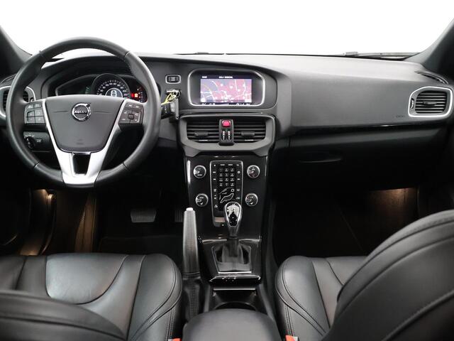 Volvo V40 1.5 T3 Inscription | Trekhaak | Navigatie | Parkeercamera | Full led Koplampen | Stoelverwarming | Cruise Control | Leder |
