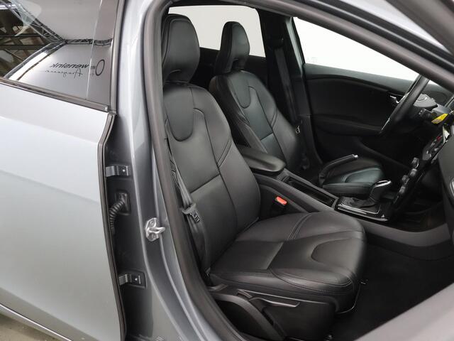 Volvo V40 1.5 T3 Inscription | Trekhaak | Navigatie | Parkeercamera | Full led Koplampen | Stoelverwarming | Cruise Control | Leder |