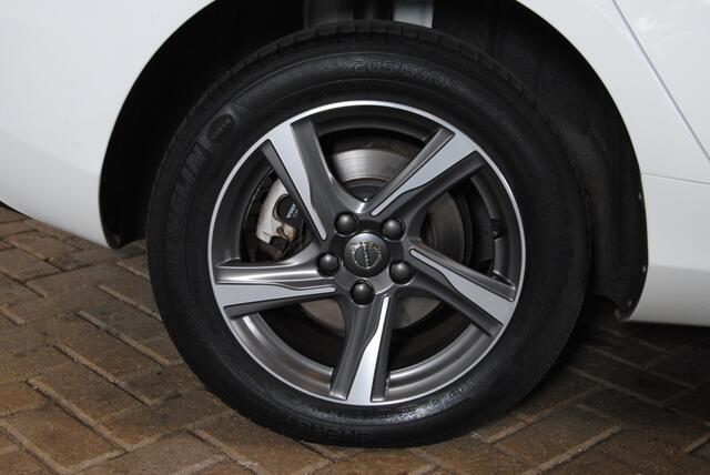 Volvo V40 2.0 T2 Kinetic