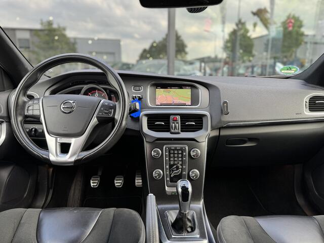 Volvo V40 2.0 D3 Business Sport R-Design | LED | Stoelverwarming |