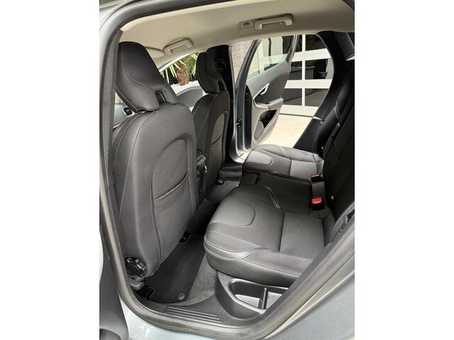 Volvo V40 1.5 T2 Inscription Automaat!