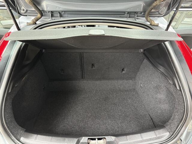 Volvo V40 1.5 T2 Inscription Automaat!