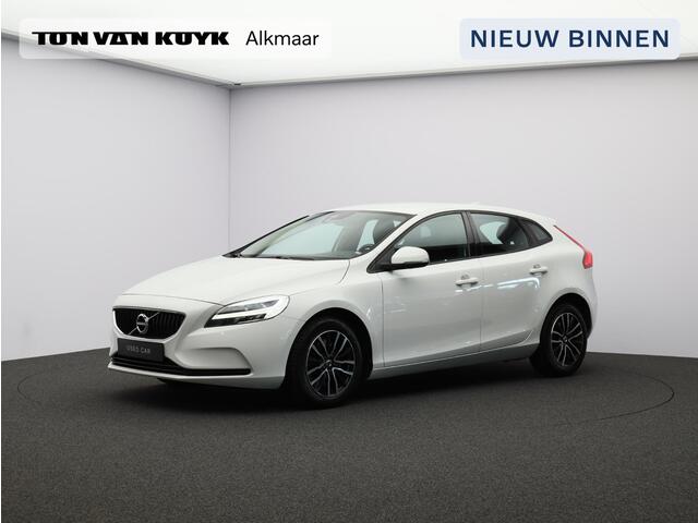 Volvo V40 1.5 T2 Polar+ / Trekhaak / Verwarmde Stoelen / Cruise Control / Parkeersensoren Achter / Navigatie /