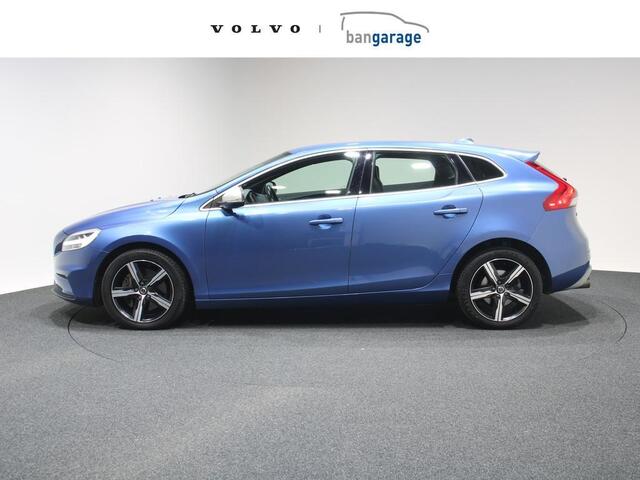 Volvo V40 2.0 T4 R-Design | Navigatie | Stoelverwarming | Sensus Audio | Climate control