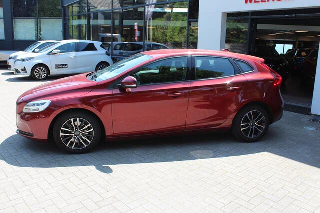 Volvo V40 2.0 T2 Nordic+
