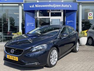 volvo-v40-1.5-t3-momentum-navigatie