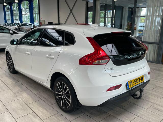 Volvo V40 1.5 T2 Nordic+ | Trekhaak | Standkachel | LED | Navi | Clima | Cruise | 1500 kg trekgewicht
