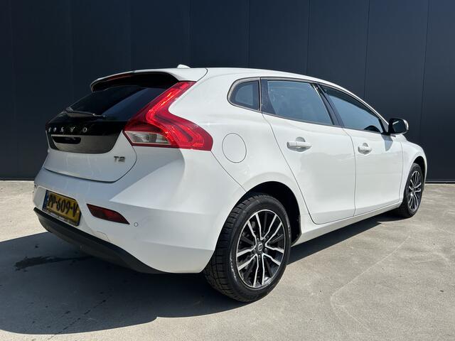 Volvo V40 2.0 T2 Nordic+ CAMERA HALF LEER LED NAVI CRUISE ECC