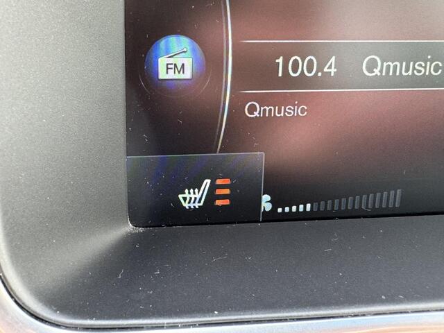 Volvo V40 2.0 T2 Nordic+ / Navigatie / Climate Control / Cruise Control / Stoelverwarming