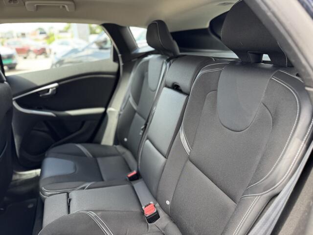 Volvo V40 2.0 T3 Momentum Trekhaak