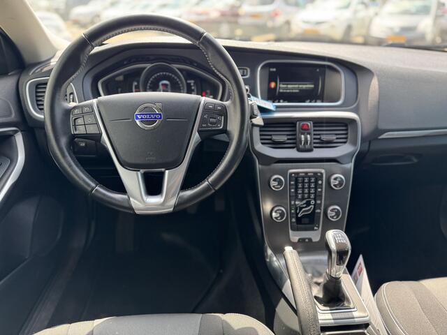 Volvo V40 2.0 T3 Momentum Trekhaak