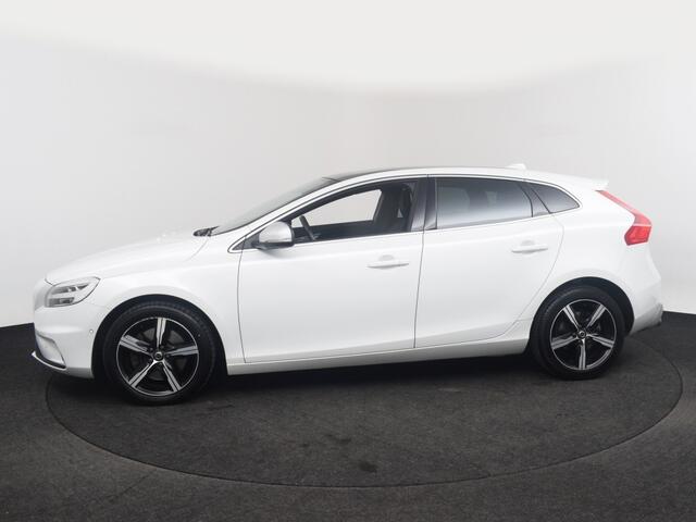Volvo V40 1.5 T3 Polar+ Sport | 1e Eigenaar o Dealeronderhouden o Panorama