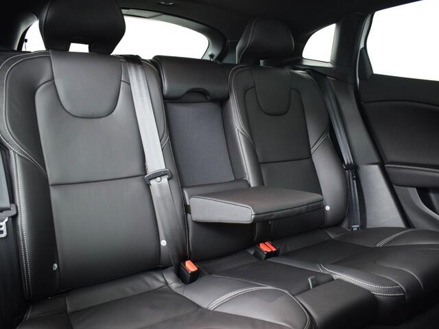 Volvo V40 1.5 T3 Polar+ Sport | 1e Eigenaar o Dealeronderhouden o Panorama